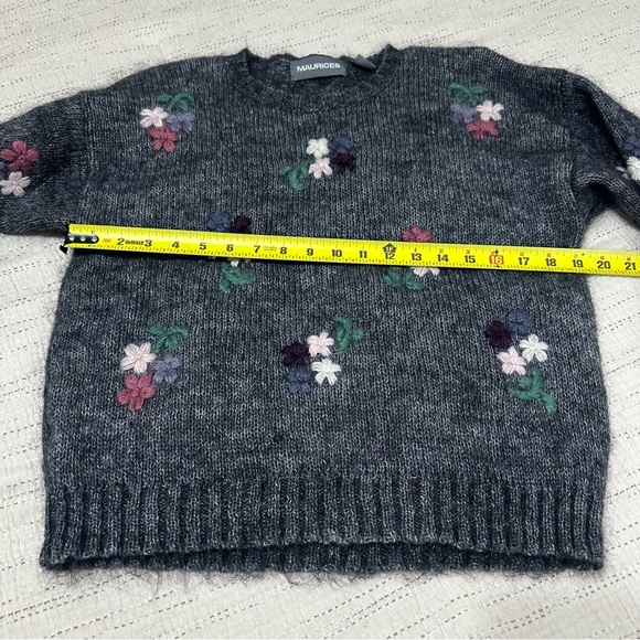 Maurices Dark Gray Sweater with Floral Design - Picture 5 of 6